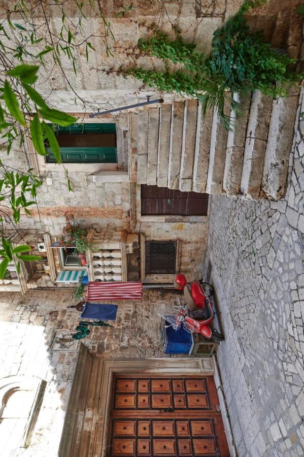 Apartman Baba Zorka Trogir Exterior foto